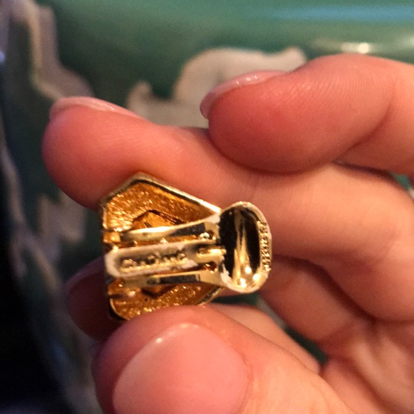 Magnificent Dior Rhinestone Earrings! Clip on - Picture 4 of 4